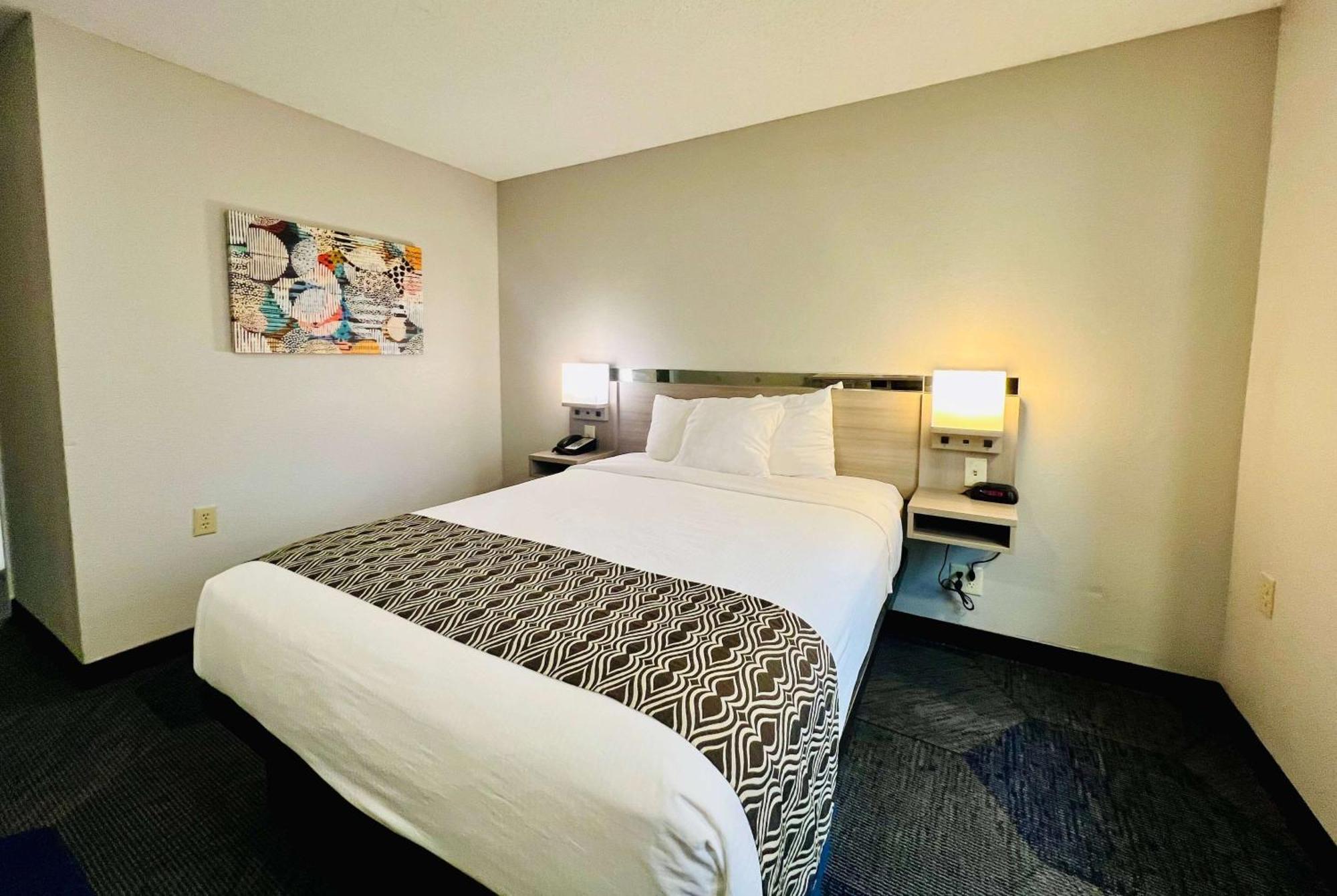 Microtel Inn Georgetown - Lexington North Exteriör bild