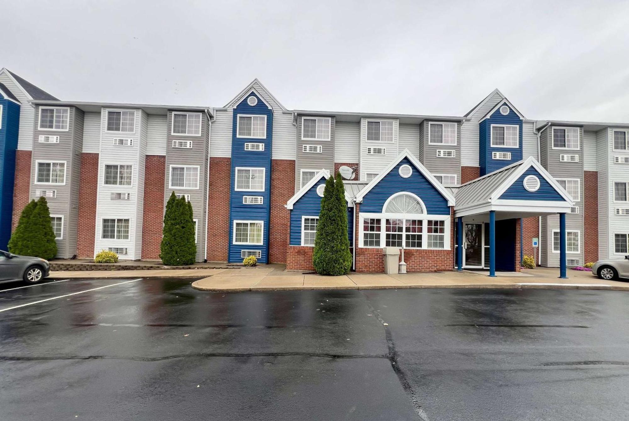Microtel Inn Georgetown - Lexington North Exteriör bild