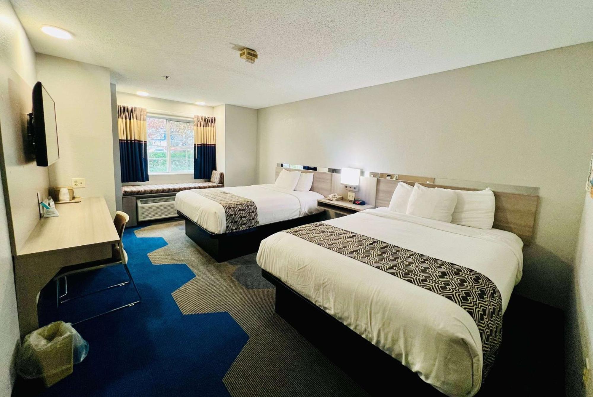 Microtel Inn Georgetown - Lexington North Exteriör bild